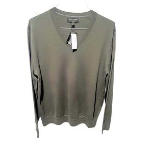 Banana Republic V-neck sweater